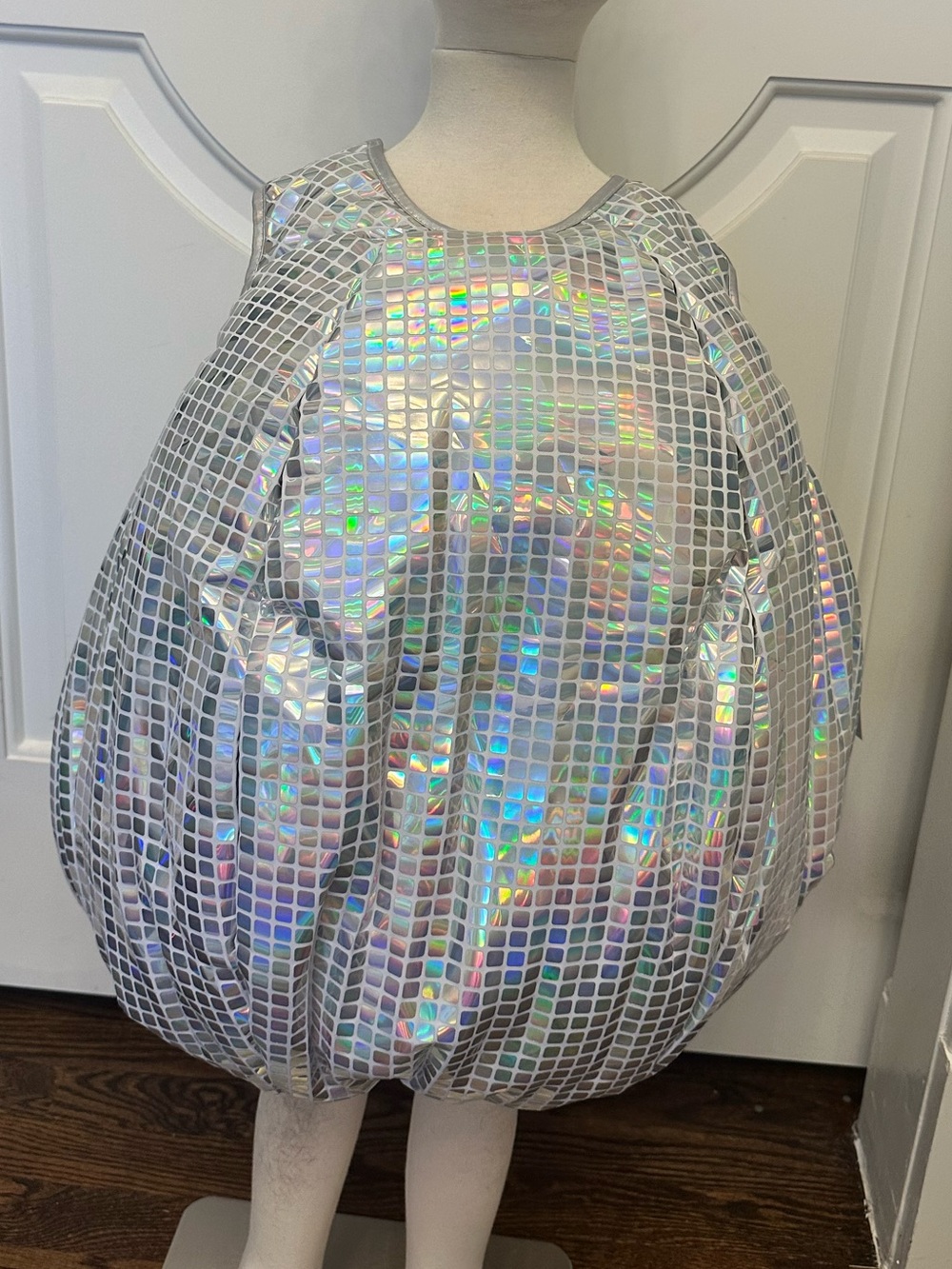 Child Disco Ball Costume Music Sounds Iridescent Padded Soft NEW - Picture 7 of 7